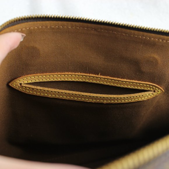 Louis Vuitton Alma PM - Monogram - Picture 9 of 10